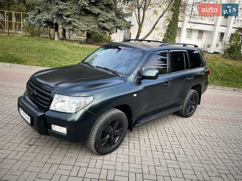 2008 toyota land cruiser 200
