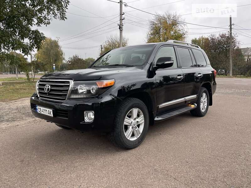 2014 toyota land cruiser