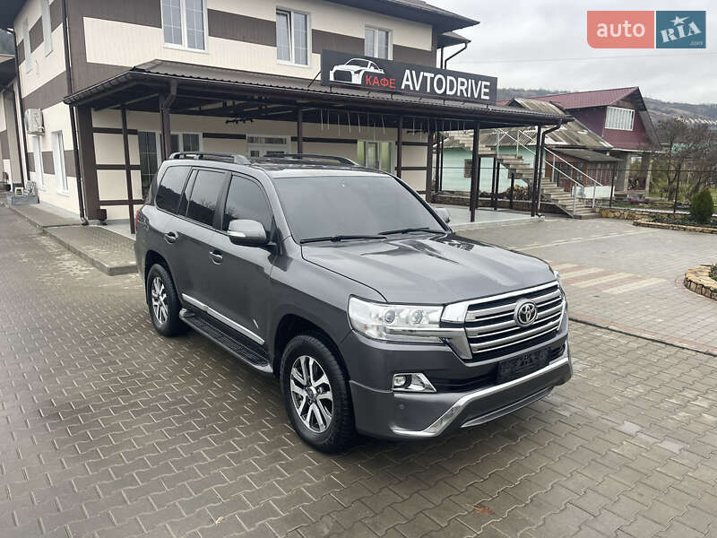 2008 toyota land cruiser
