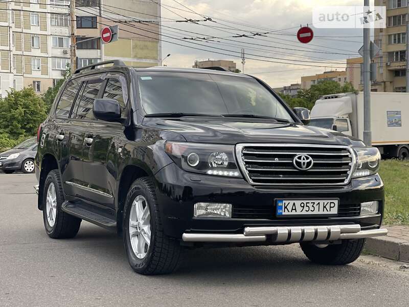 2008 toyota land cruiser