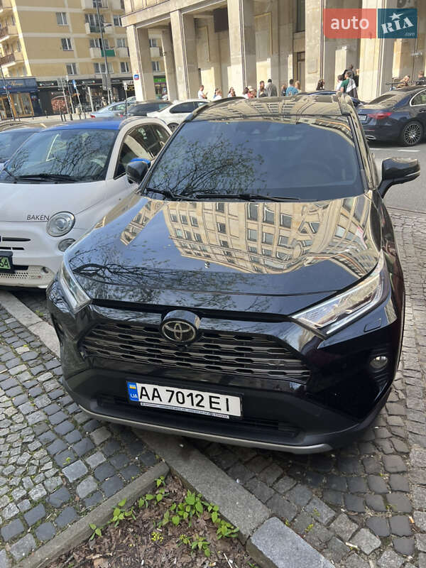 2019 toyota rav4