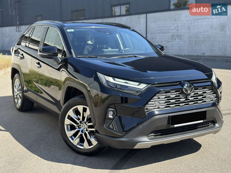 2022 toyota rav4