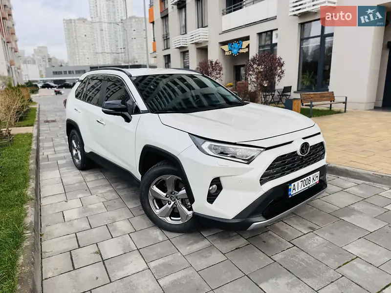 2019 toyota rav4