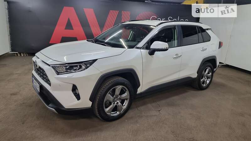 2019 toyota rav4