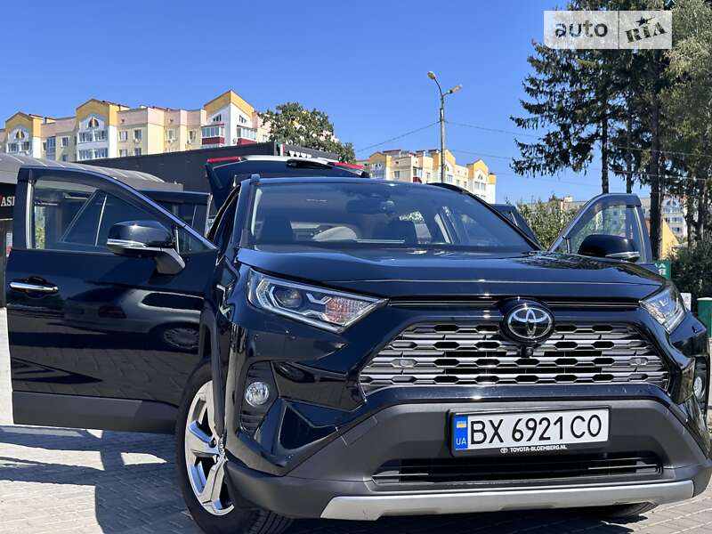 2021 toyota rav4