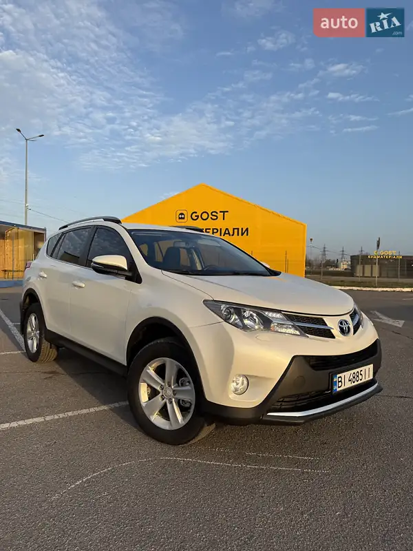 2013 toyota rav4