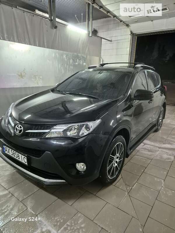 2013 toyota rav4