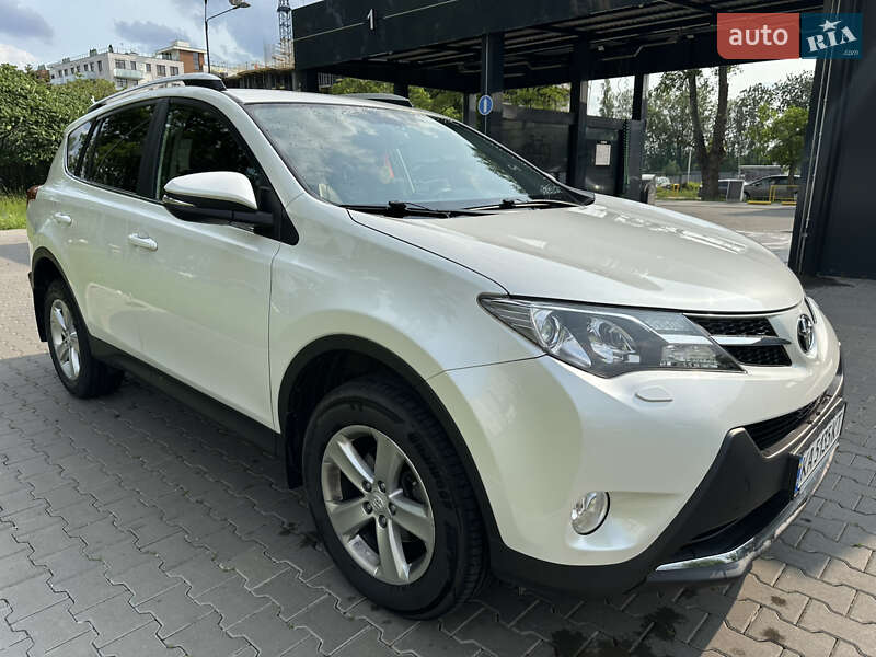 2014 toyota rav4