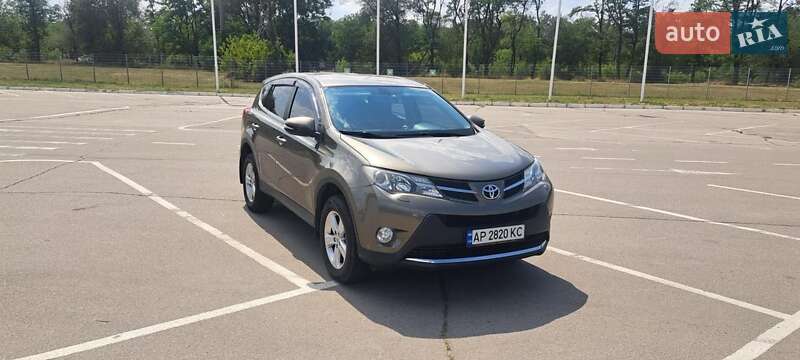 2013 toyota rav4