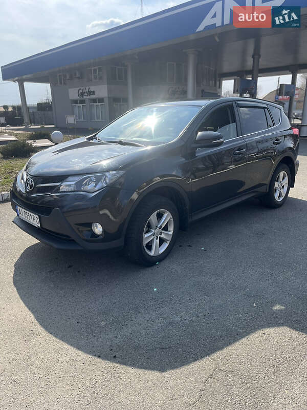 2013 toyota rav4