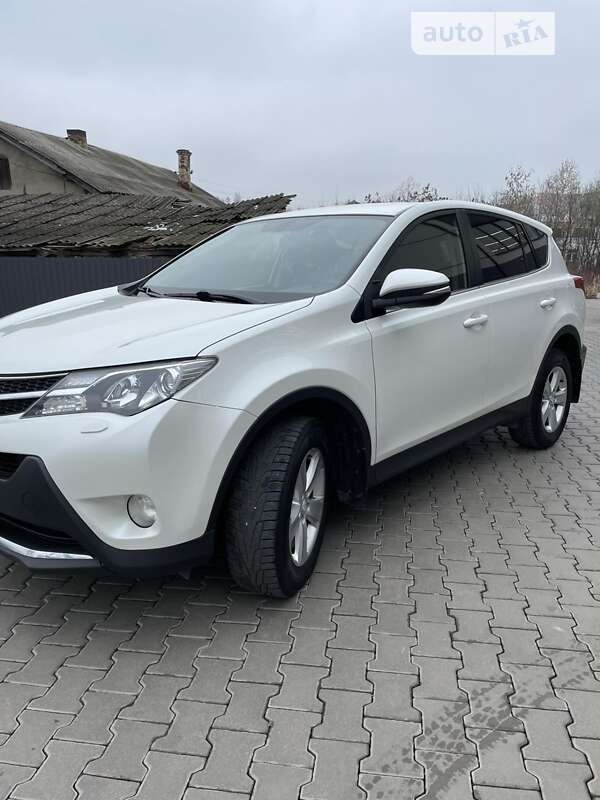 2013 toyota rav4