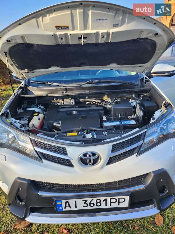 2013 toyota rav4