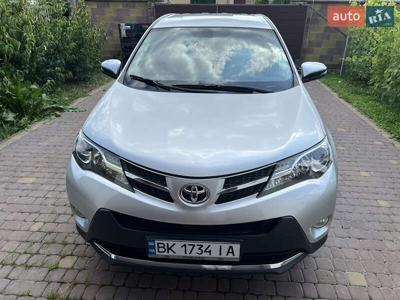 2013 toyota rav4