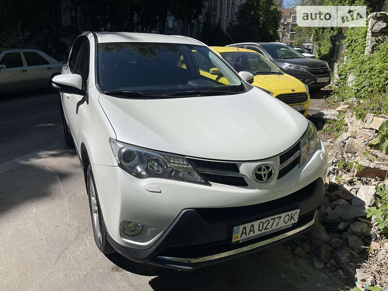2014 toyota rav4
