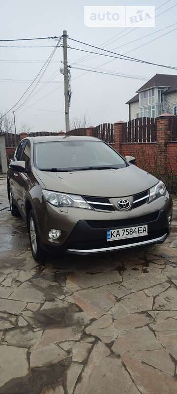 2013 toyota rav4