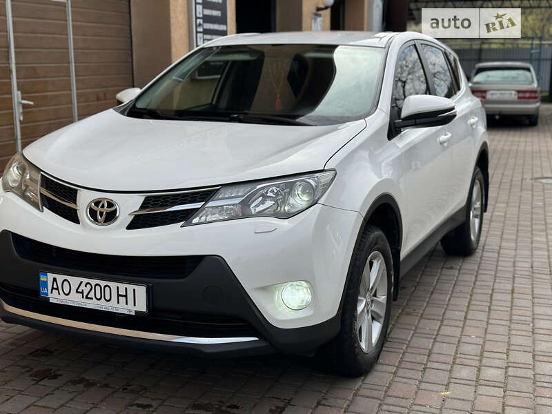 2013 toyota rav4