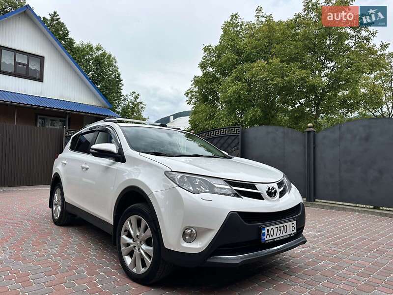 2014 toyota rav4