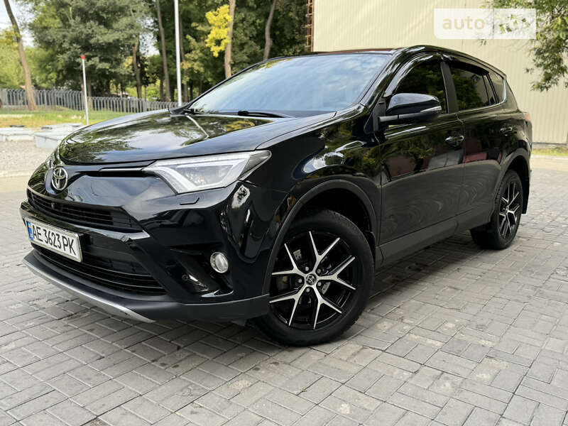 2016 toyota rav4