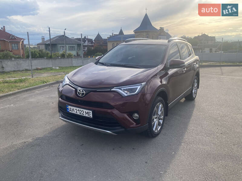 2016 toyota rav4