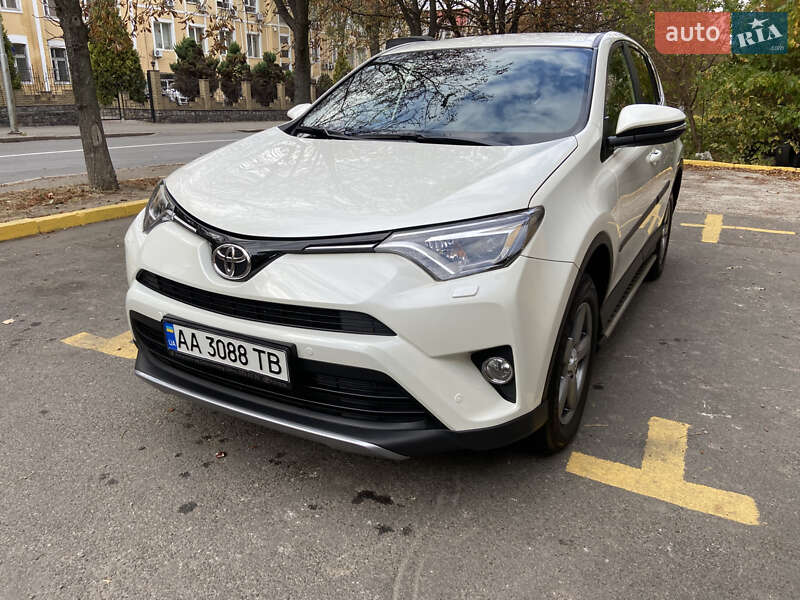 2017 toyota rav4