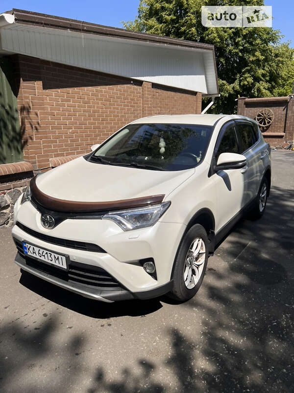 2016 toyota rav4