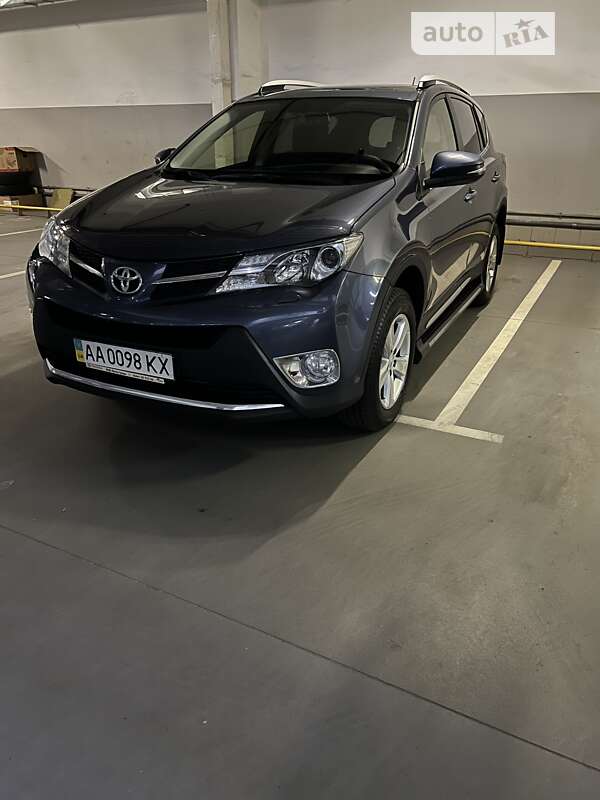 2013 toyota rav4