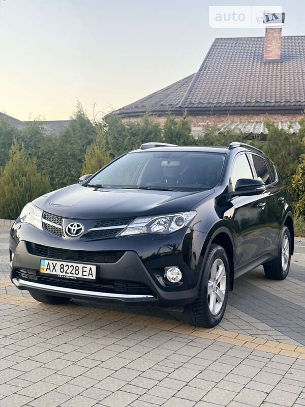 2013 toyota rav4