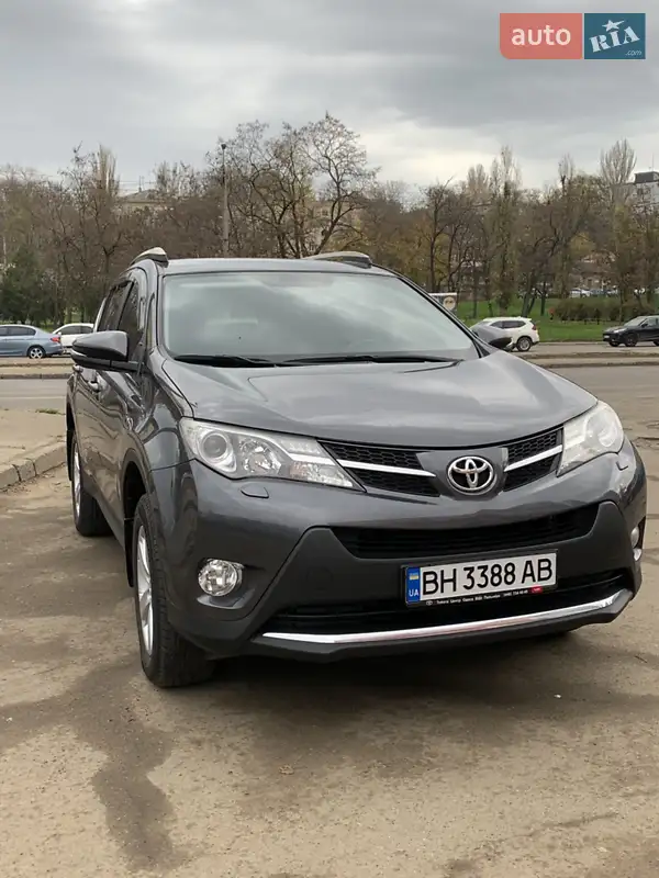 2013 toyota rav4