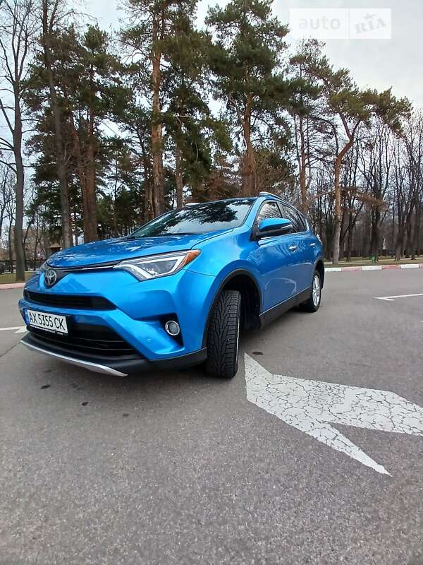 2016 toyota rav4