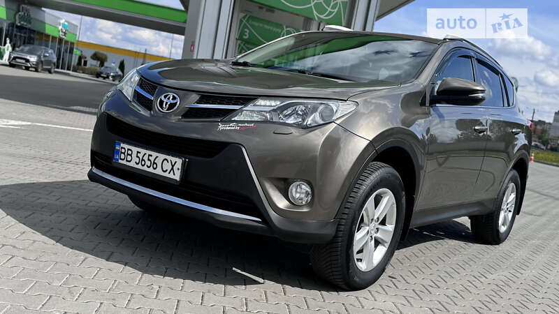 2013 toyota rav4