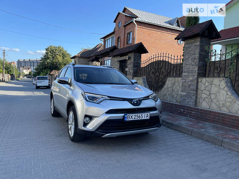 2016 toyota rav4