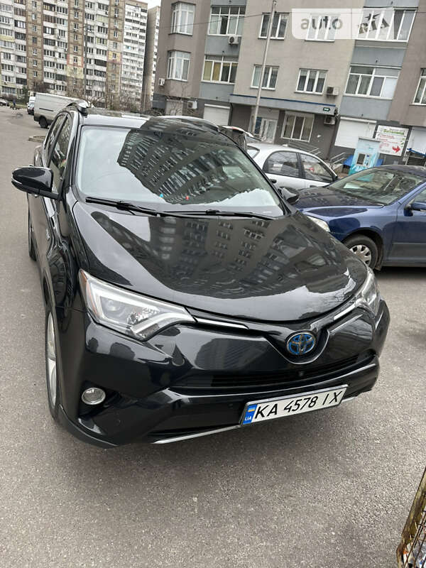 2017 toyota rav4