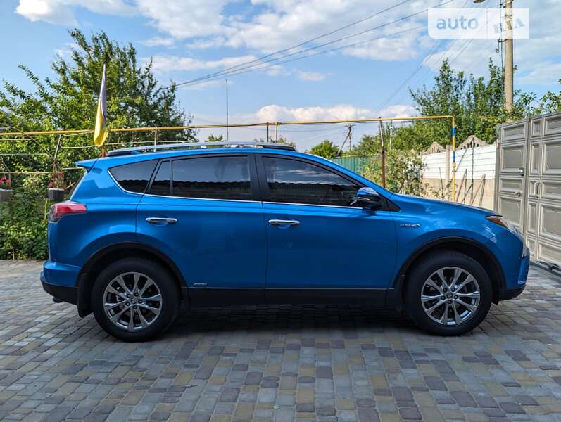 2016 toyota rav4