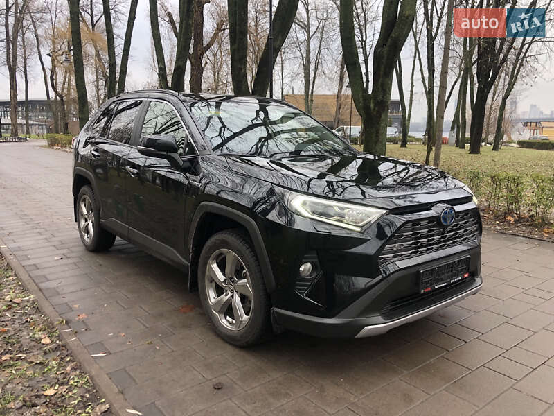 2019 toyota rav-4 hybrid