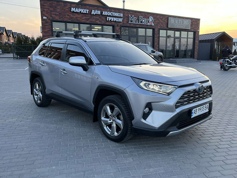 2020 toyota rav4