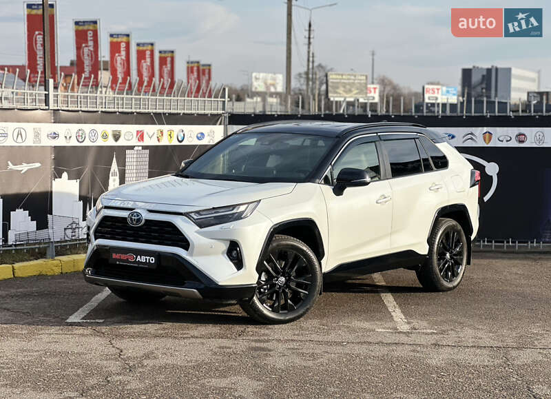 2023 toyota rav4