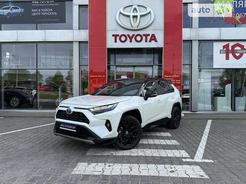 2022 toyota rav4