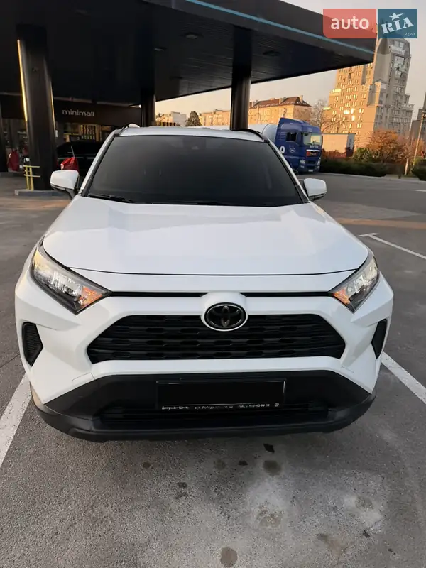 2019 toyota rav4
