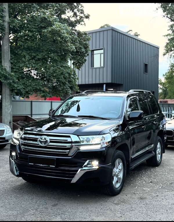 2008 toyota land cruiser 200