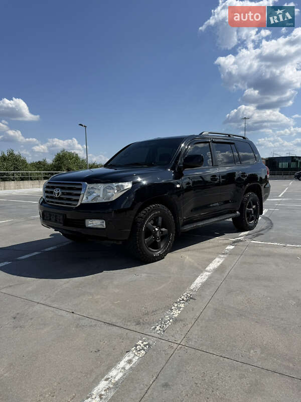 2008 toyota land cruiser