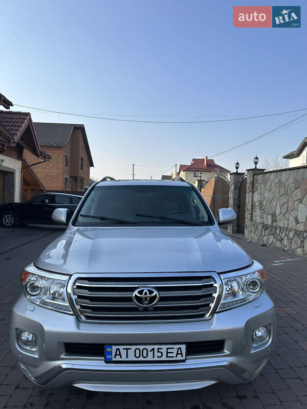 2008 toyota land cruiser