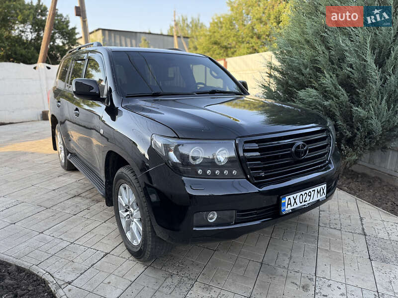 2008 toyota land cruiser
