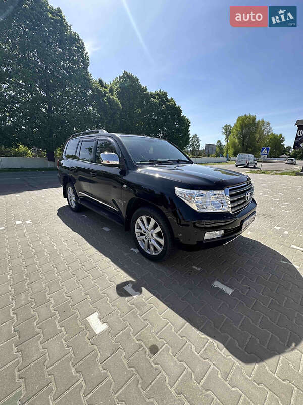 2008 toyota land cruiser
