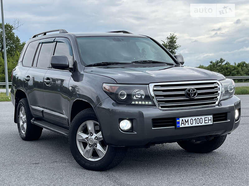 2008 toyota land cruiser