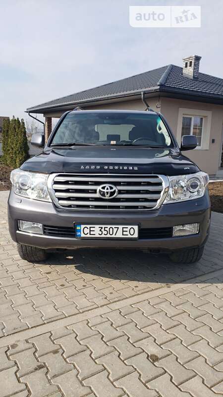 2008 toyota land cruiser 200