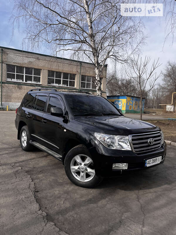 2008 toyota land cruiser 200