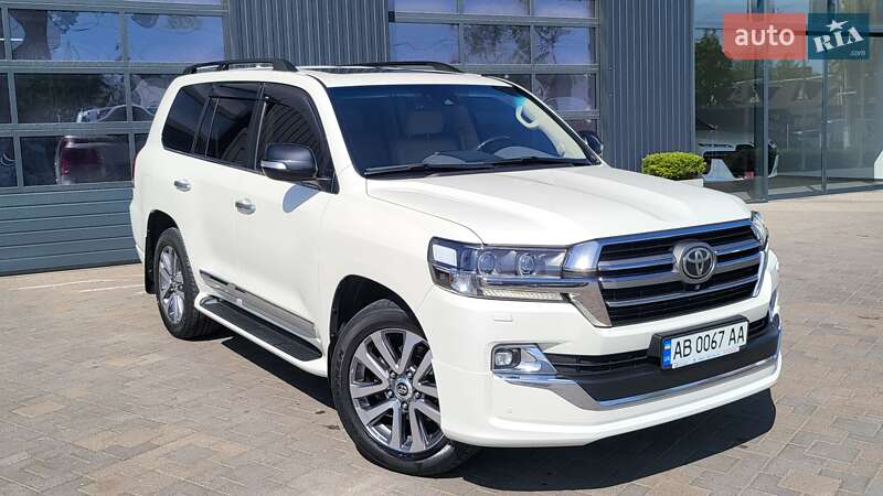 2019 toyota land cruiser