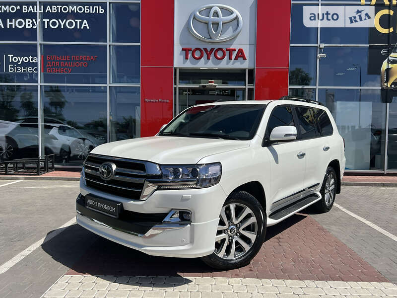 2019 toyota land cruiser