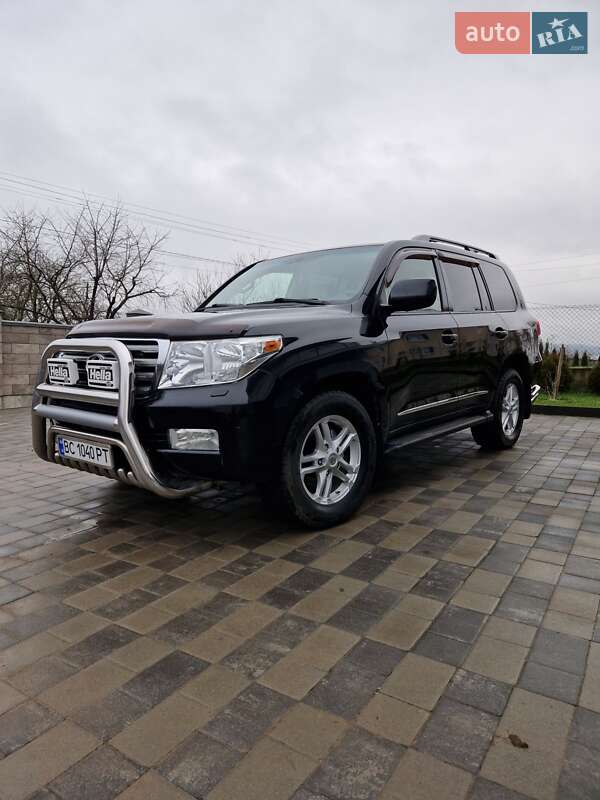 2008 toyota land cruiser 200