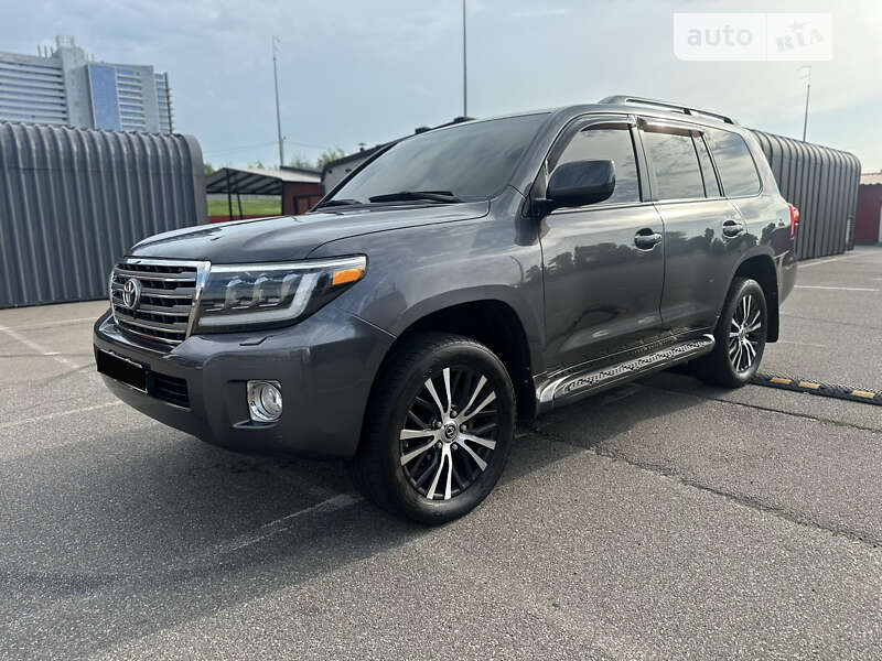 2008 toyota land cruiser